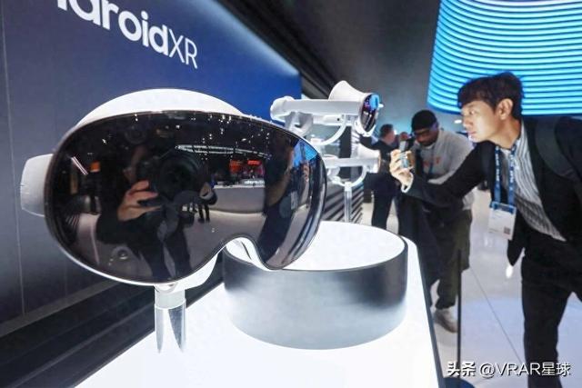传三星头显定价1.29万-2.06万元；Meta新研究或带来更轻的AR眼镜