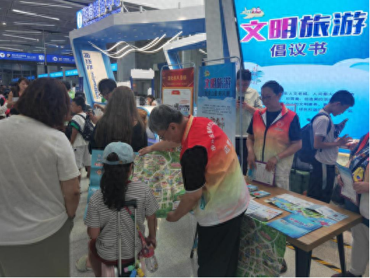 “海上旅游 文明‘邮’你”！市北区擘画邮轮文明旅游宣传倡导新图景