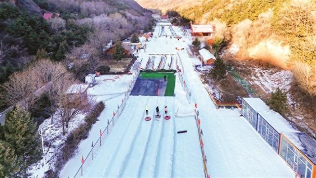阳泉翠枫山“枫雪嘉年华”开启冬日狂欢