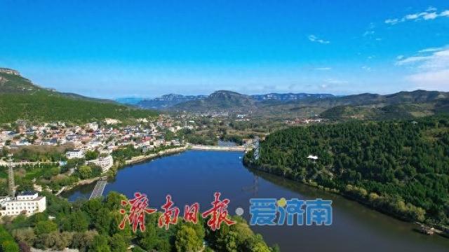 碧水映蓝天 高而水库秋日画卷徐徐展开