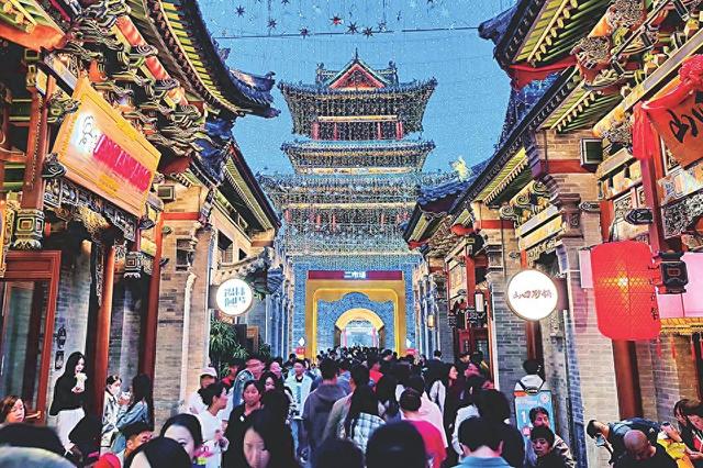 山西太原：国庆中秋还未到 出行预定先火热