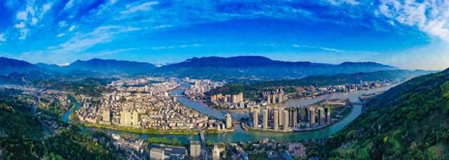 不止于“路过”！雅安文旅破局记，看小城如何盘活熊猫与公路IP