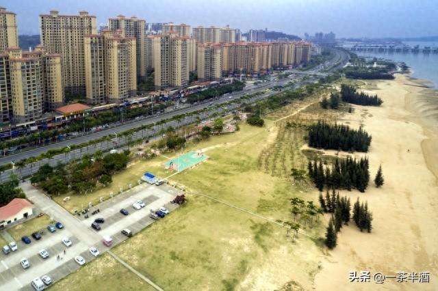 自驾营地：广西防城港市免费床车房车自驾停车露营地主要景点美食