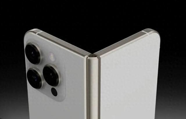 折叠iPhone再曝：三星Z Fold 8同款无折痕屏