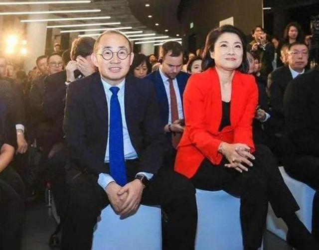 善恶终有报：疫情时对中国一毛不拔，却大方捐美国6亿，如今咋样