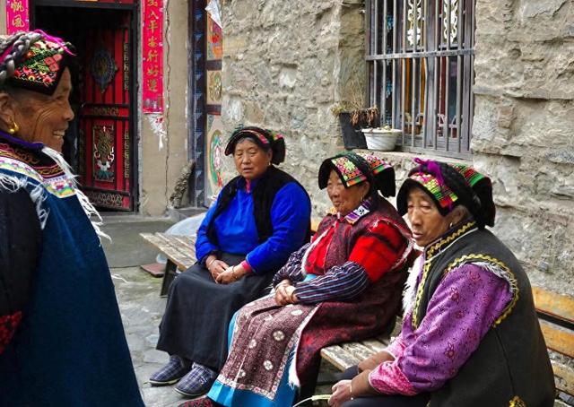 踏迹寻旅：今次旅行，幸运的是巧遇嘉绒藏族传统婚礼