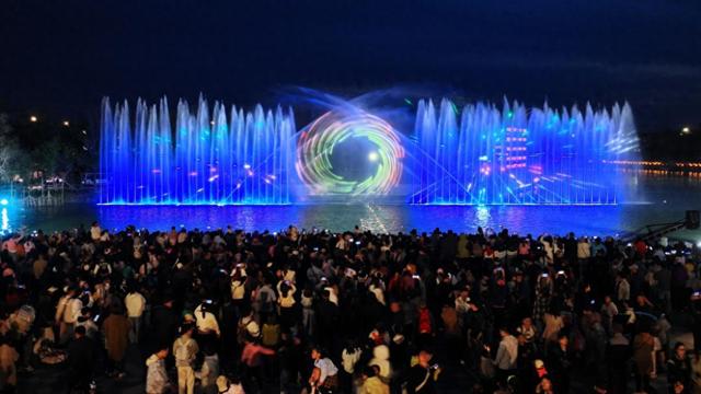 秦皇岛北戴河新区渔田七里海度假区：从渔网到民宿网 烟火背后的经济蝶变