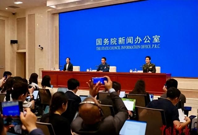 九三阅兵安排公布，没等到中方邀请的特朗普，先收到中国反制警告