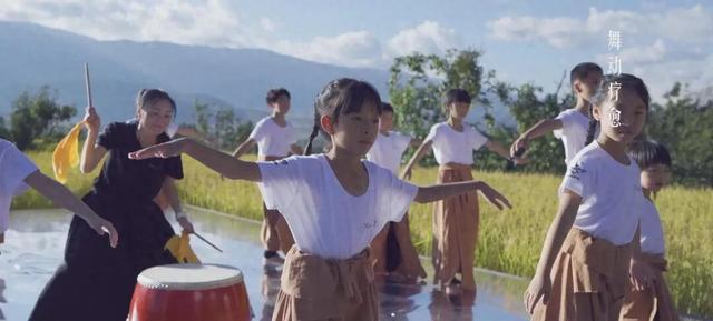 大理藏了数十种身心疗愈体验 这场心理集市还不快冲