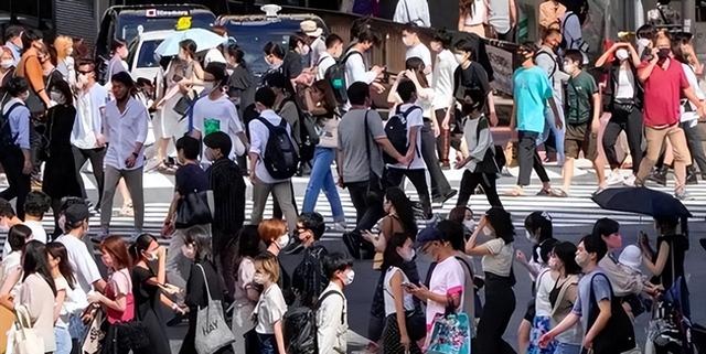 同样是1亿人口，日本2024年出生人口68万，山东出生人口多少？