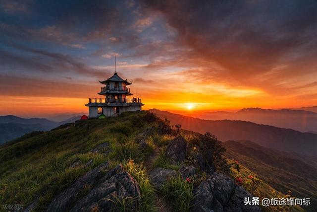 湖南人爱看的，周边好绝避暑地，好吃好玩还不贵，中不中？冲了