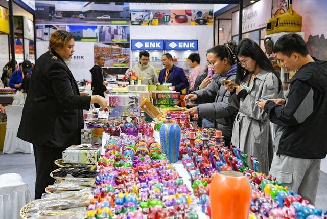 优化投资是什么意思（超大规模市场优势体现在哪）