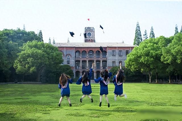 公立大学和民办大学有什么不同（民办大学和公办大学本质区别）