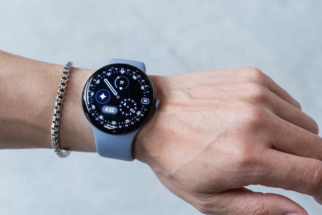 Pixel Watch 4 现场体验：苹果手表终于迎来真正对手