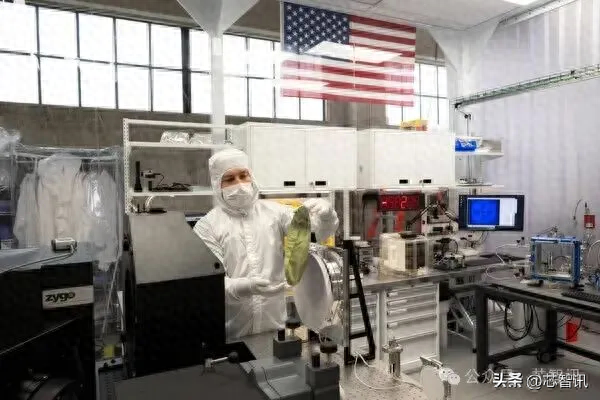 挑战ASML！这家美企研发X射线光刻机，要把芯片制造成本降低90%！