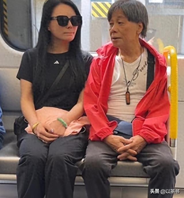 梁小龙去世早有预兆	，关门弟子爆料3个“不良爱好	”，都是催命符