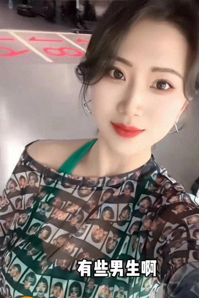 辽宁健美冠军吴凡：神仙比例+绝美容颜，秒杀陈好？