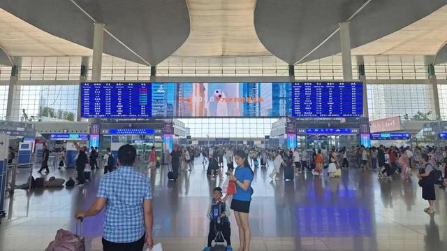 一颗足球，踢出江苏文旅新热潮