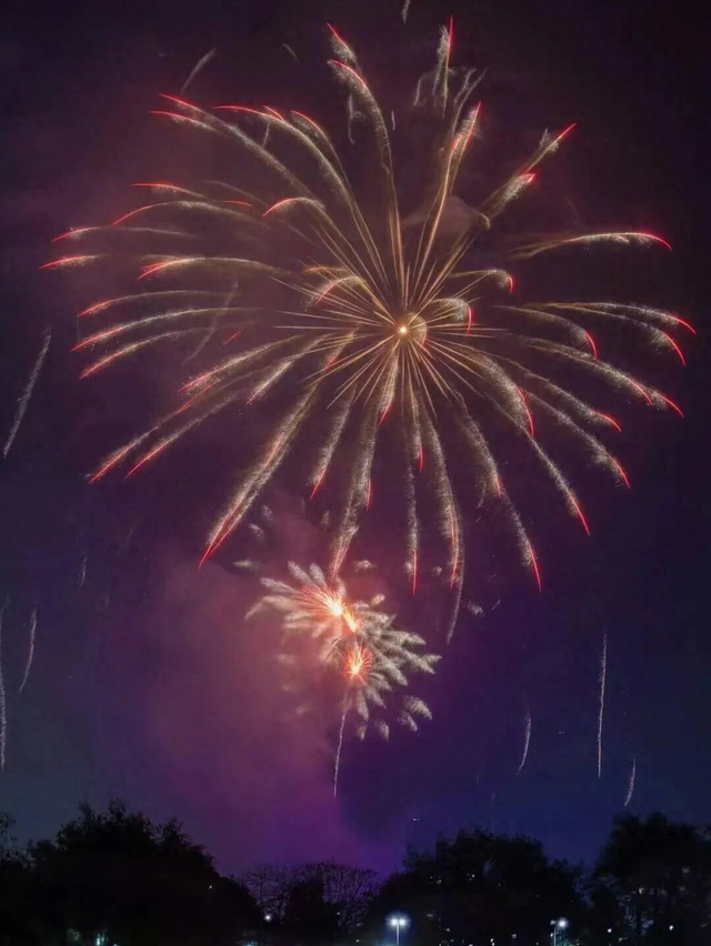 2025→2026！高明迎新烟花大盘点，浪漫全景攻略→