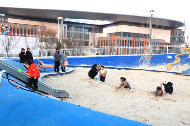 威海临港区：“低碳+智慧”公园，激活冬季“嗨”游新场景