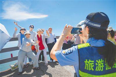海南旅游“红绿蓝”三色“圈粉”更“圈心”