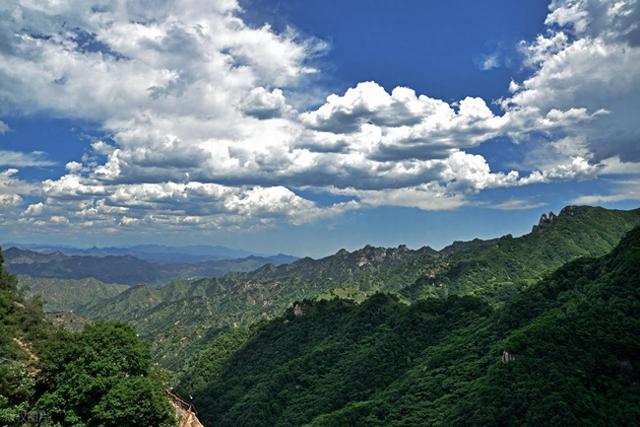 访阜平三张名片：在晋察冀首府回望烽火，访仙人故居，品山乡至味