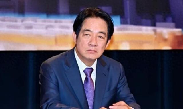 特朗普果然变脸了！普京风向大变，中方必须做好打算，军队准备好