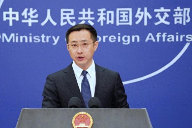 伦敦巴士中文破解版（英方一拖就是7年）