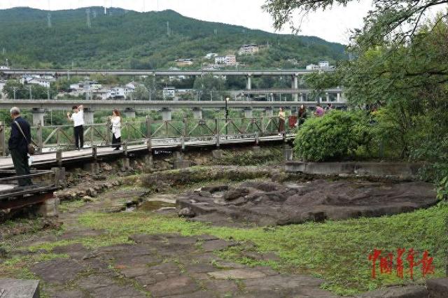 千年蜀道不再难 化作风景悦人间