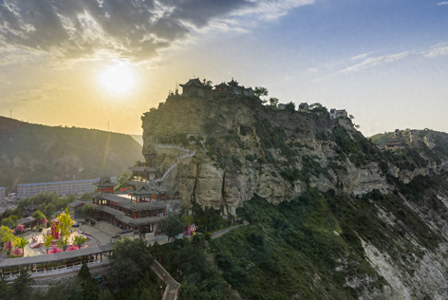 中国式现代化・榆林实践 | 从“单色”到“炫彩”，神木文旅产业正破茧成蝶
