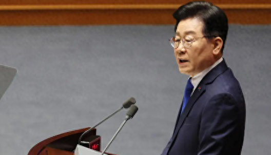 李在明果然对华留了一手，第一次试探惨败，出面替自家外长道歉，希望中方别“误会”了