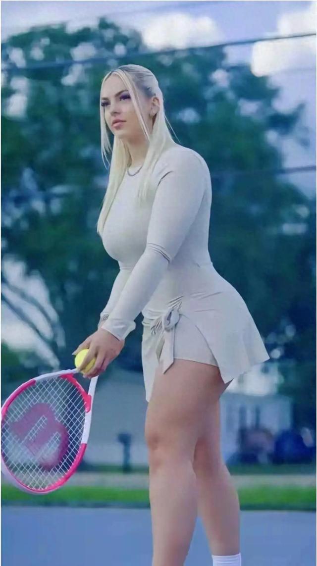 她这大体格身材,满分100分的话,你能最多打多少分