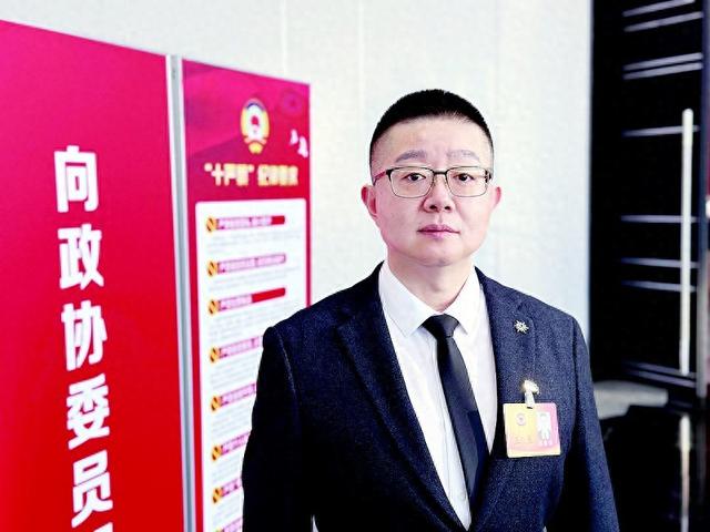 设置车辆租赁站点、休息驿站， 建设星海湾环线骑行系统