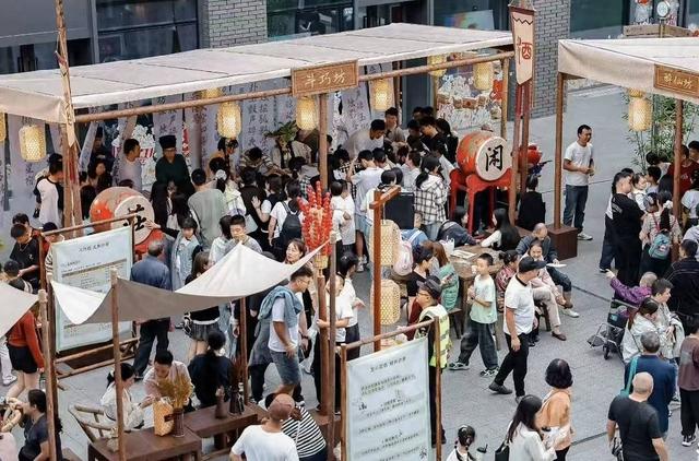 “双节”同庆热力全开！155万游客涌入成都彭州开启“彭派生活”诗意之旅