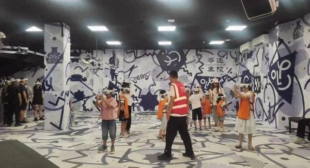 暑日“童”乐 知识与笑声一起升温