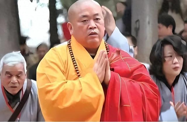 万万没想到，释永信全家被扒，原来他才是那个“冰山一角”！