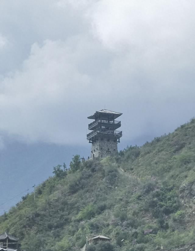 穿隧跨桥寻古，陇南川北历新——平绵高速国庆行