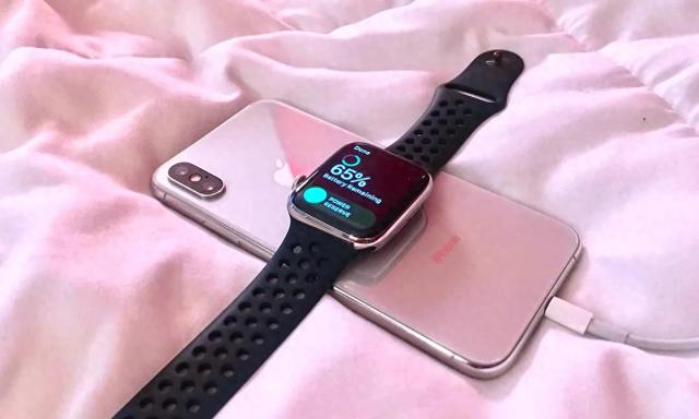 反向充电回归！iPhone 17 Pro或将支持7.5W无线供电，告别电量焦虑