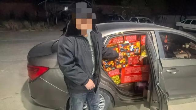 已拘留！内蒙古一地公安查获34箱…