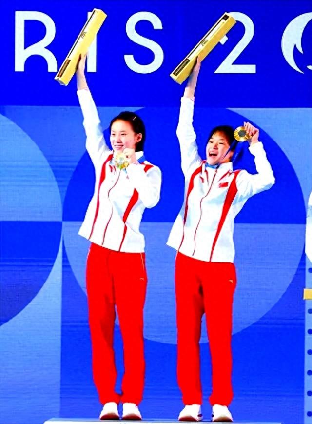 人民日报发文，高调官宣陈芋汐喜讯，全红婵那番话说得太对