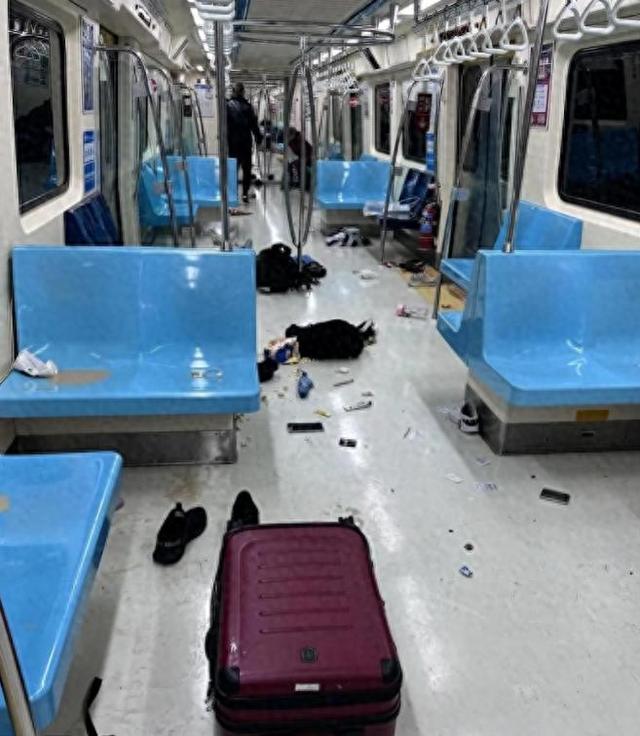 沉默五天，蔡英文重磅发文	，台北全城已警戒，国民党揪出罪恶根源