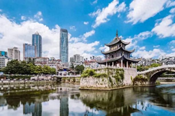 2025贵阳买房全攻略:政策红利+房价洼地,如何买到潜力好房?