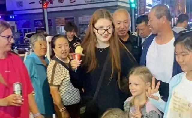 俄罗斯人正在大量涌入中国！目的不是旅游，而是另有流量密码