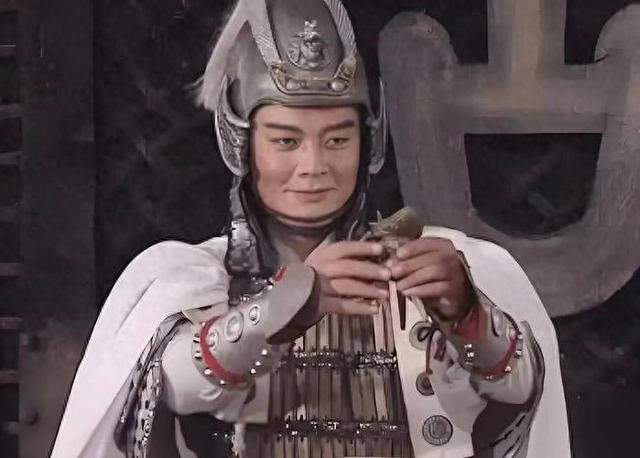 新顾曲赤壁三国（智商爆表的周瑜顾曲背后藏着多少精彩故事）