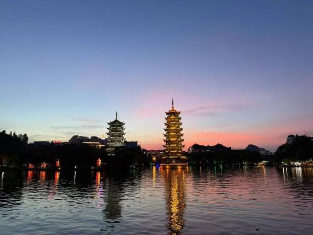 中国人寿抚顺分公司43万罚款背后：分公司总经理及多位高管被罚，“双罚制”严打保险违规，合规成行业必答题