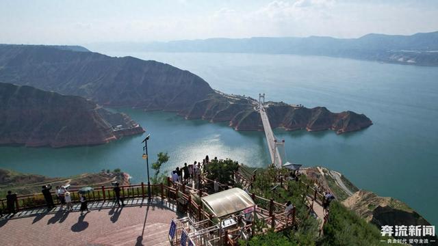 甘肃临夏刘家峡大桥成热门打卡地