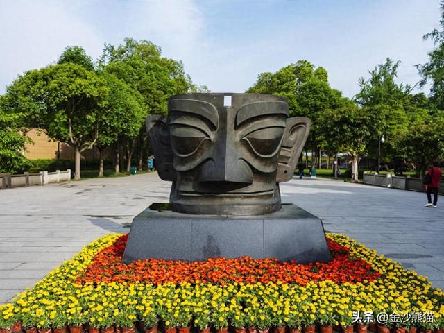 马拉松开跑，临时调整三星堆旅游直通车1号线出收车时间