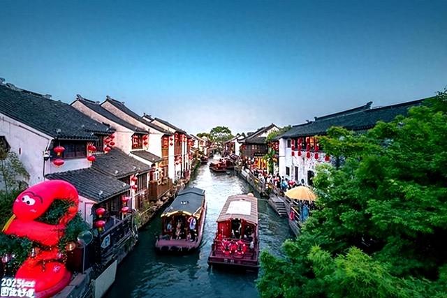 最适合老年人的10条自驾黄金路线！路况好、节奏慢、风景绝美！