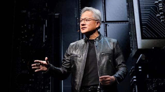 中国芯片成功突围，华为传来捷报！美企CEO：特朗普做了错误决策