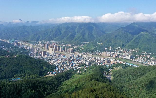 [湖北 襄阳市保康县]